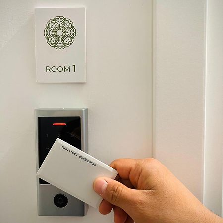 Badri Hotel Bari Ngoại thất bức ảnh