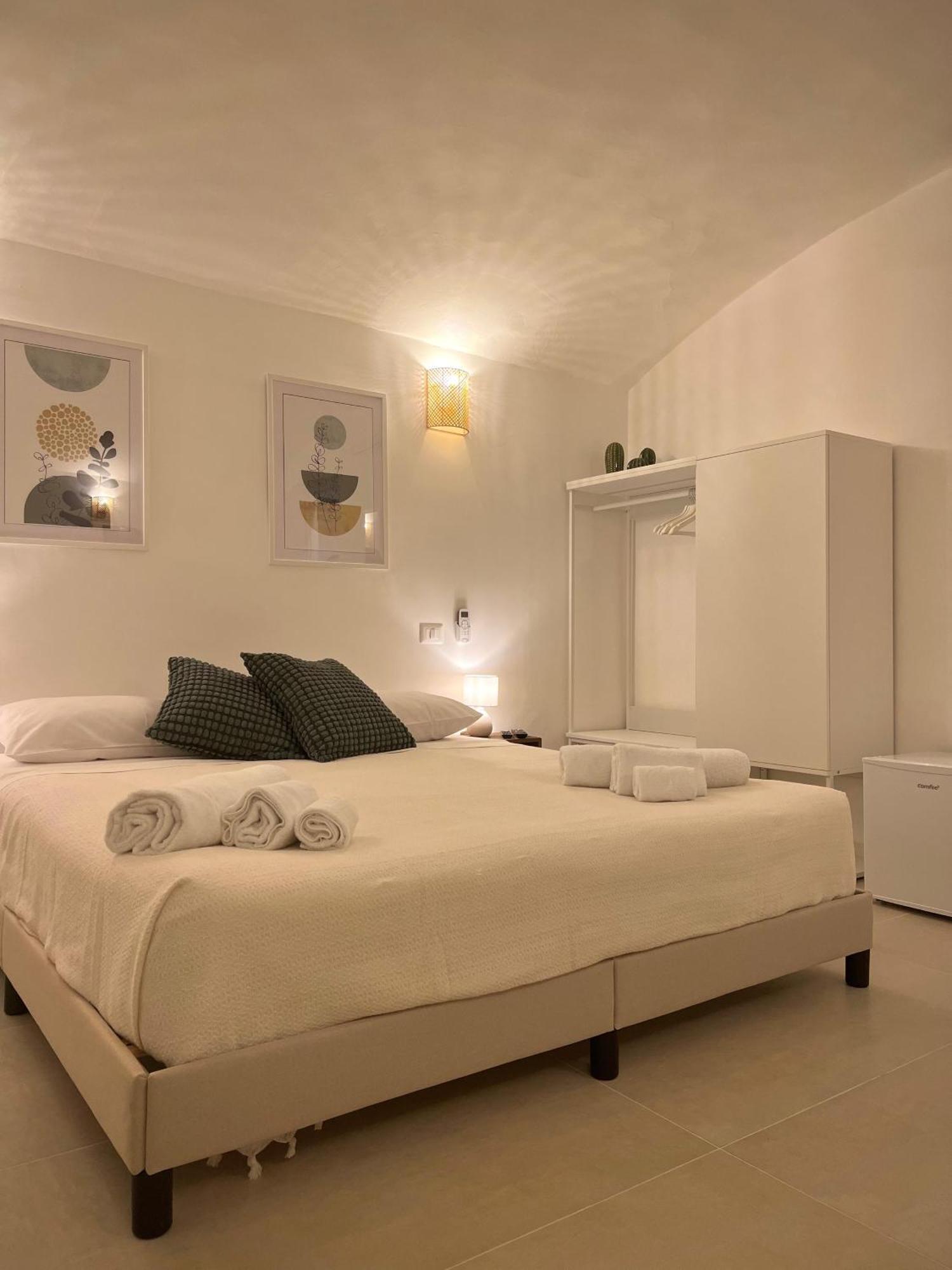 Badri Hotel Bari Ngoại thất bức ảnh